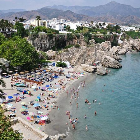 Apartamento La Casa Del Abuelo Nerja Exteriör bild