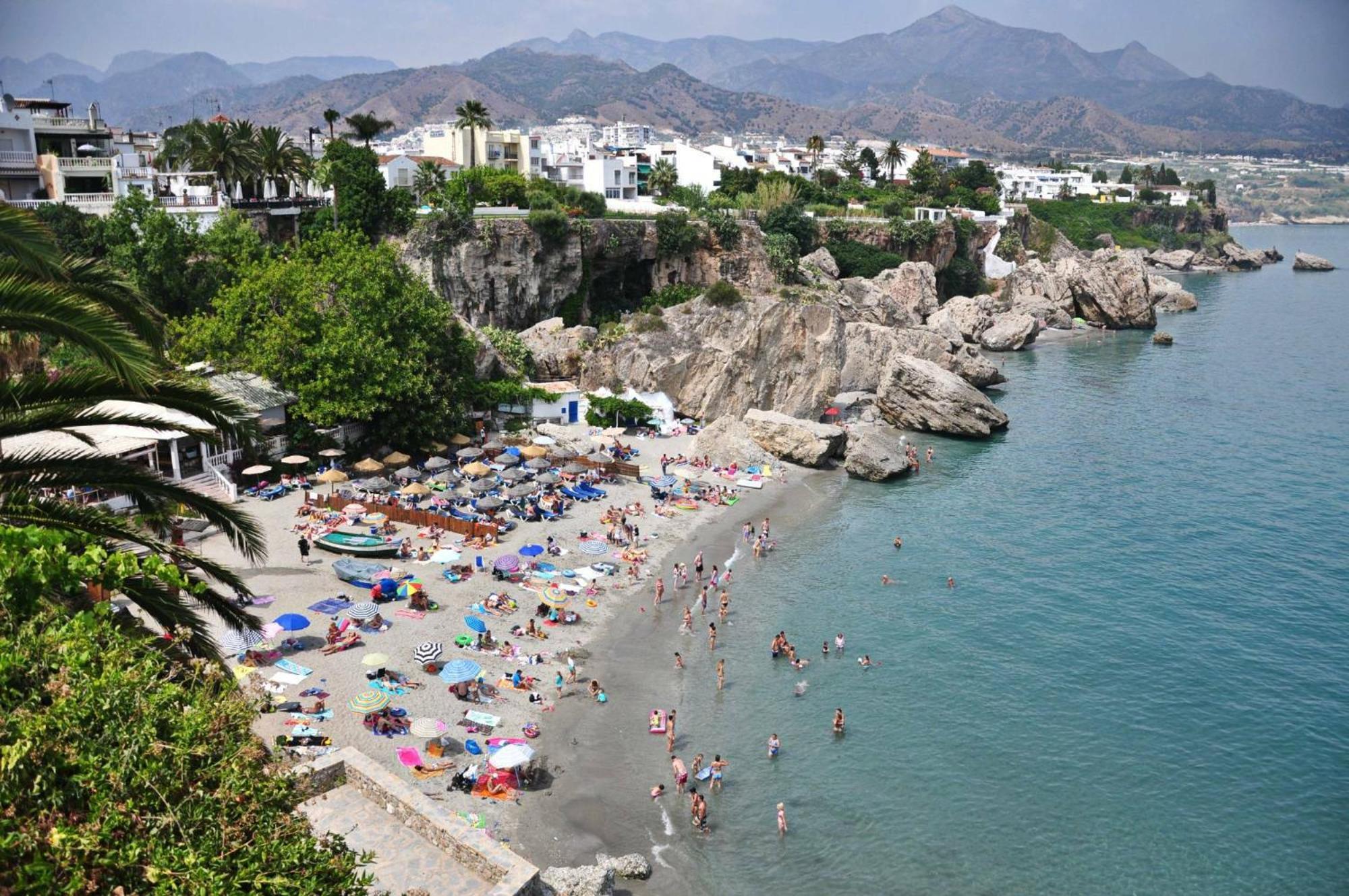 Apartamento La Casa Del Abuelo Nerja Exteriör bild